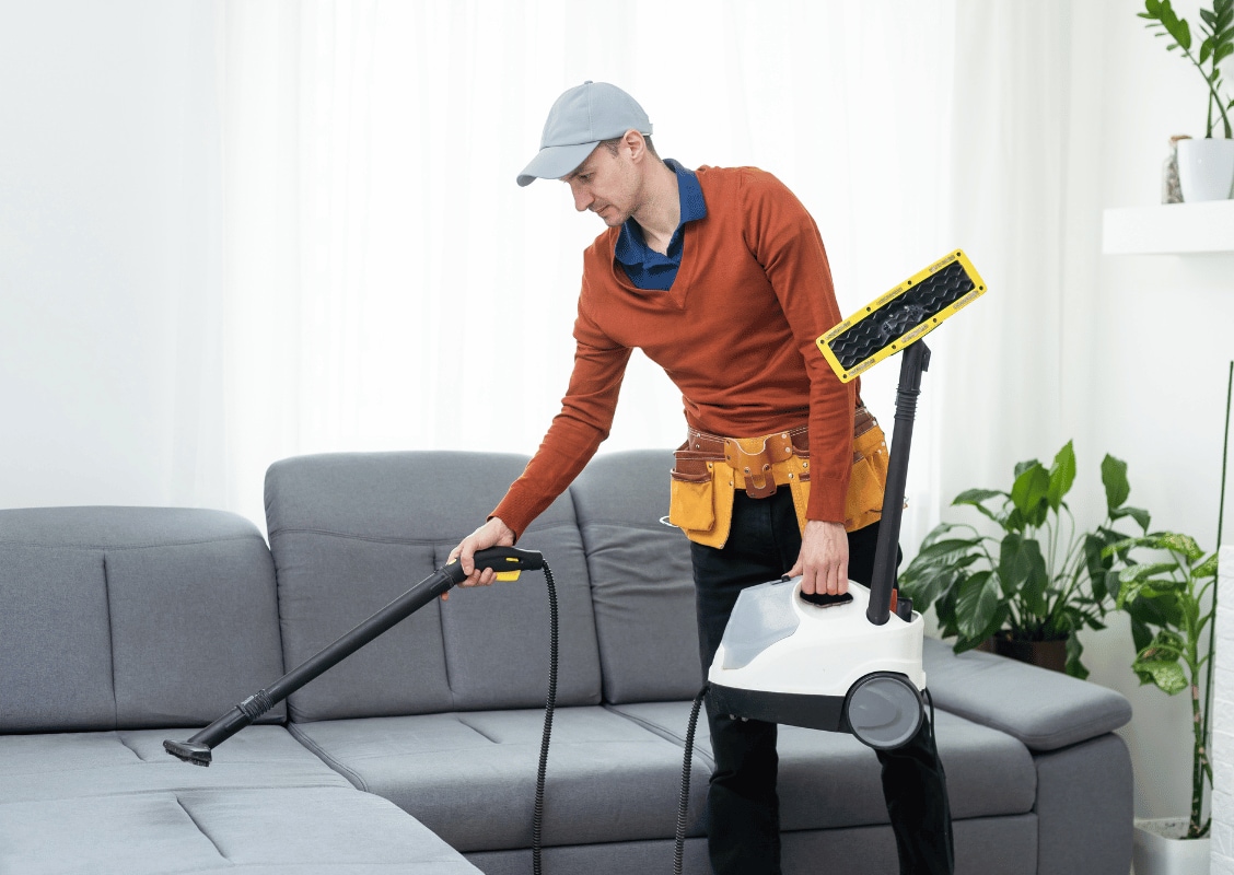 Die besten Methoden zur Sofa-Reinigung abhängig vom Material